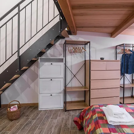 Guesthost - Il Cedro - Cozy House For 4 モルトラージオ